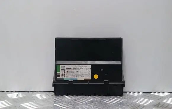 Ford Mondeo Mk III Comfort/convenience module 1S7T15K600HA 5WK48732A