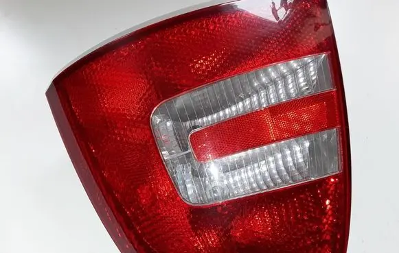 Skoda Octavia Mk2 (1Z) Rear/tail lights 1Z5945096A
