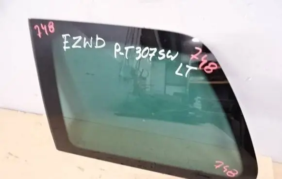 Peugeot 307 Rear side window