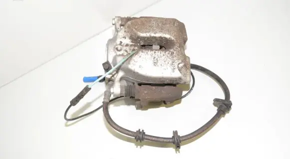 BMW 5 G30 G31 Front brake caliper 6872799 34106872799