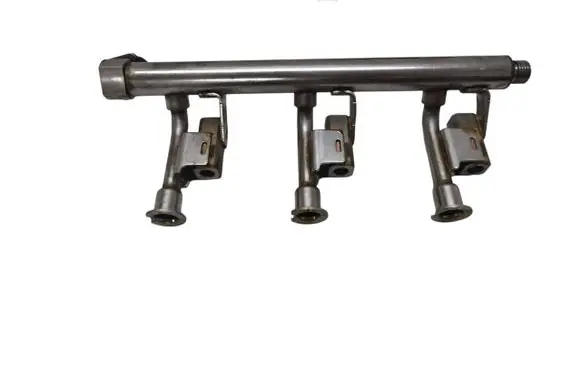 Fuel main line pipe