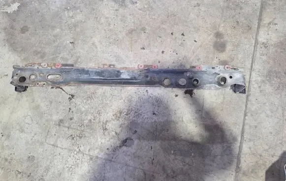 Ford Transit - Tourneo Connect Radiator support slam panel bracket 
