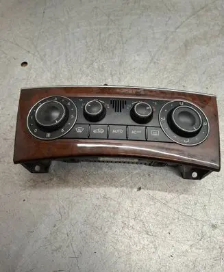 Mercedes-Benz C W203 Climate control unit A2038301785 9140010525