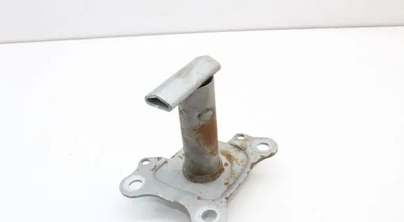 Audi TT Mk1 Front bumper shock/impact absorber 8N0807133