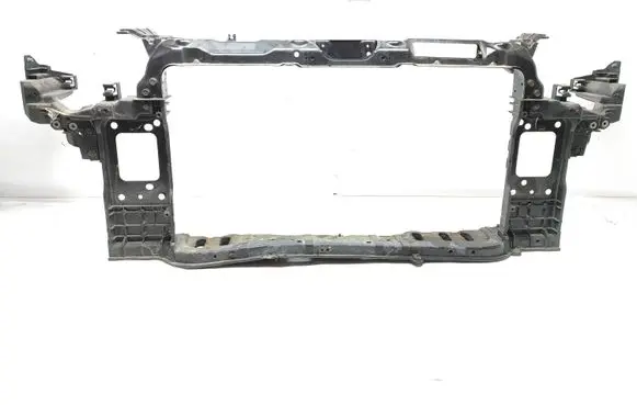 Hyundai i30 Radiator support slam panel