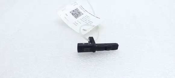 Peugeot 5008 II ABS brake wheel speed sensor 9810728280
