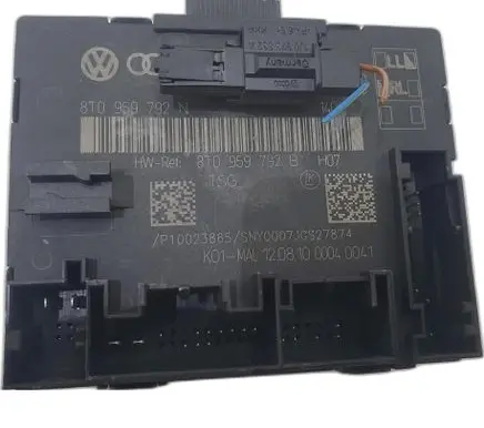 Audi A5 Door control unit/module 8T0959792B