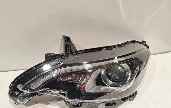 Peugeot 108 Headlight/headlamp