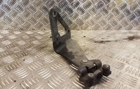 Renault Trafic III (X82) Sliding door lower roller guide/hinge 745965439R 93451798