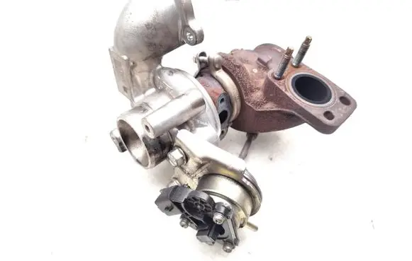 Peugeot 5008 Turbo 9673283680
