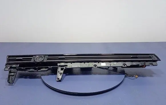 Volkswagen PASSAT CC Dashboard side air vent grill/cover trim 3G1858416D