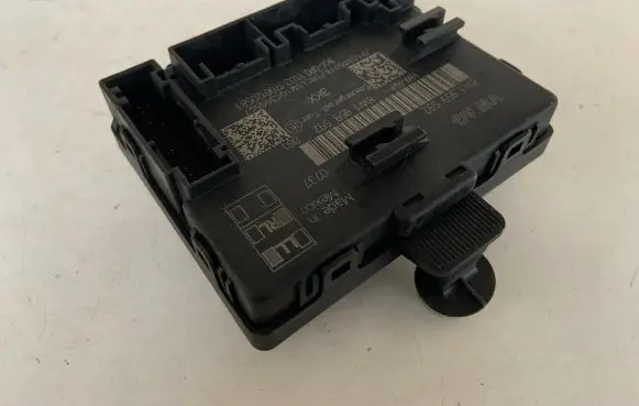 Audi Q5 SQ5 Door control unit/module 8W1959592
