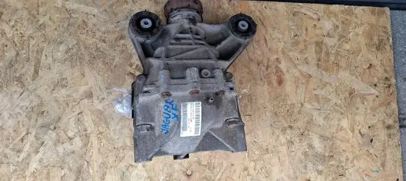 Jaguar XE Rear differential GX634A213DD SW1015328212600 2.81