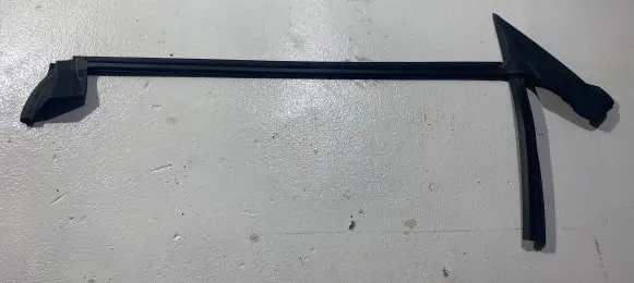 Mercedes-Benz C W205 Rubber seal front coupe door A2057206120