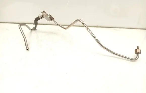 Volkswagen PASSAT B8 Exhaust gas pipe 