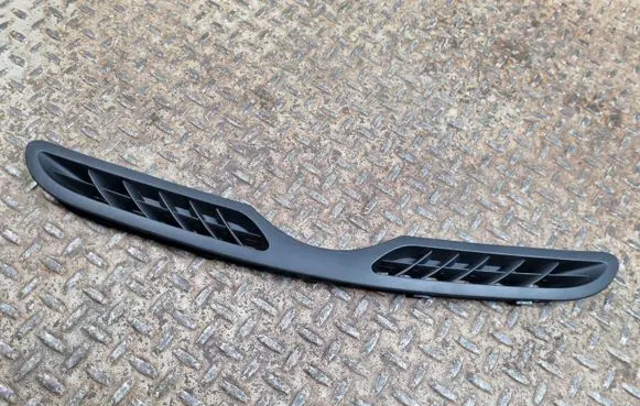 Mini One - Cooper F56 F55 Dashboard air vent grill cover trim 9288924