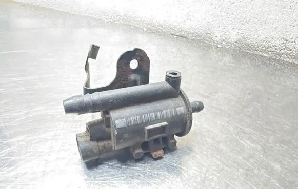 Opel Zafira A Turbo solenoid valve 487AB
