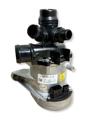 Mercedes-Benz S W223 Water pump A2562001400 A2562000040 A2562000500