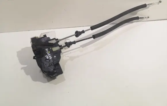Hyundai Sonata Front door lock