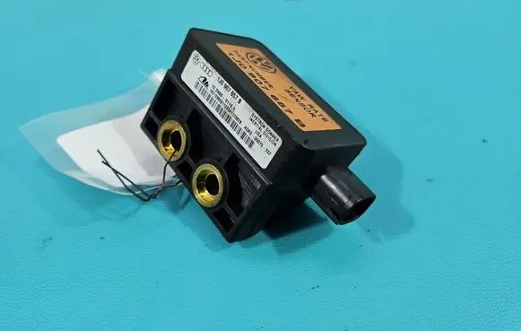 Audi A3 S3 8L ESP acceleration yaw rate sensor 1J0907657B IMPRK1524383
