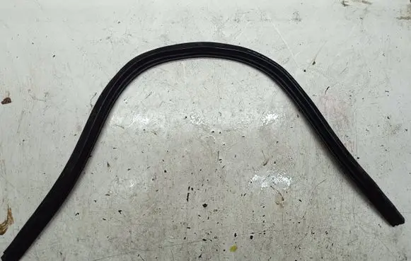Audi A7 S7 4G Engine compartment rubber 4G8823723A