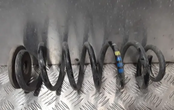 Audi A3 S3 8P Rear coil spring