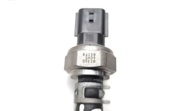 Mazda CX-5 Camshaft vanos timing valve SH0905E28