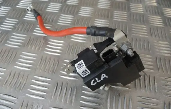 Mercedes-Benz CLA C117 X117 W117 Positive cable (battery) A2469068601