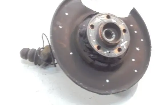 Volvo XC90 Rear wheel hub P8623132