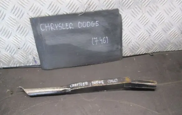 Jeep Grand Cherokee Wheel nut wrench 