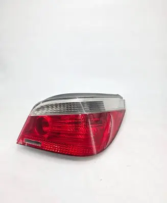 BMW 5 E60 E61 Rear/tail lights 6910768