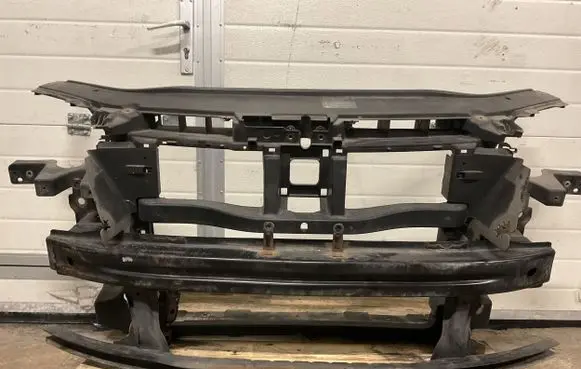 Volkswagen PASSAT B6 Radiator support slam panel 3C0010409J 701010081