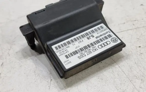 Skoda Octavia Mk2 (1Z) Gateway control module 1K0907530S