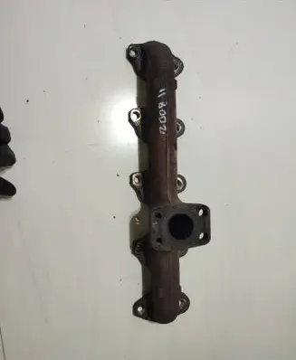 Peugeot 2008 II Exhaust manifold L5007