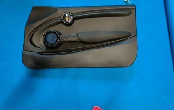 Mini One - Cooper F56 F55 Front door trim bar 