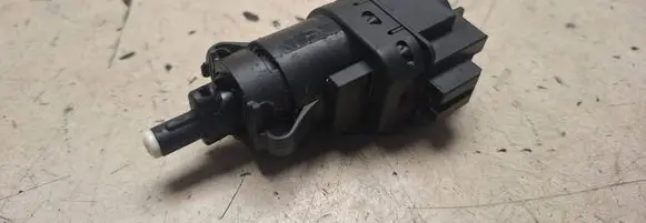 Brake pedal sensor switch