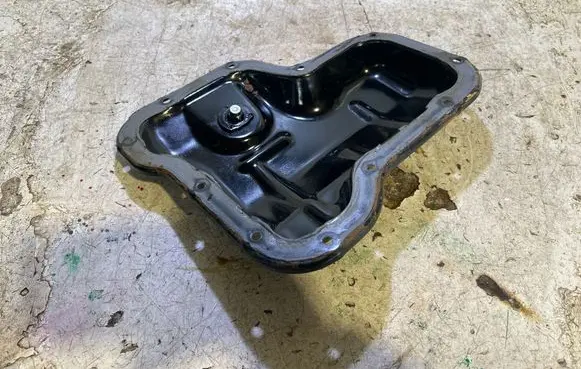 Oil sump