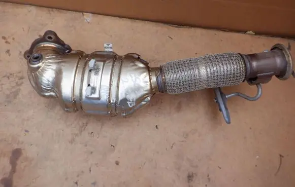 Ford Escape IV Catalyst/FAP/DPF particulate filter LX635E211JB