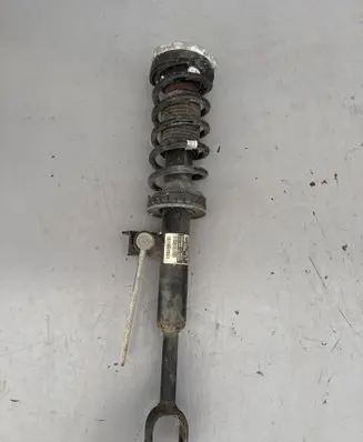 BMW 5 F10 F11 Front shock absorber with coil spring 6784099