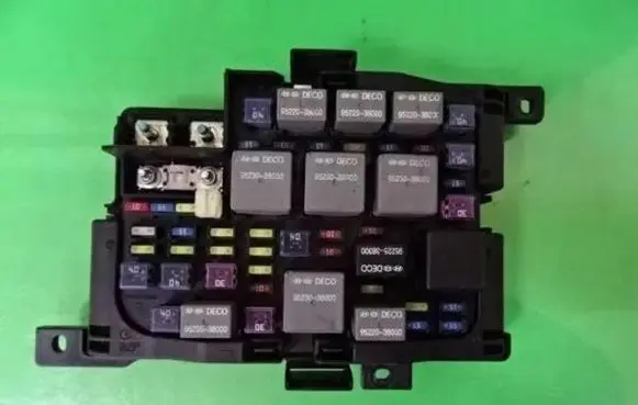 KIA Carens II Fuse box set 91950-1D200