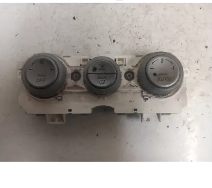 Mazda 6 Climate control unit E0002D
