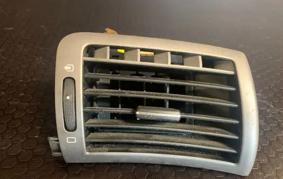 Peugeot 407 Dashboard side air vent grill/cover trim 9644589377 8738 A1010005
