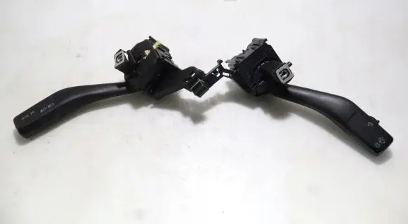 Volkswagen Caddy Light switch 1K0953513