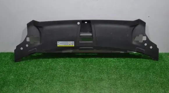 Audi A8 S8 D4 4H Engine bonnet/hood lock trim molding 4H0807081