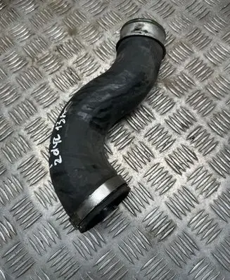 Volkswagen Multivan T5 Intercooler hose/pipe 7E0145709C