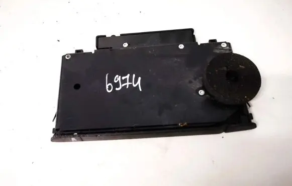 Volkswagen PASSAT B5 Cup holder 3b1858569c