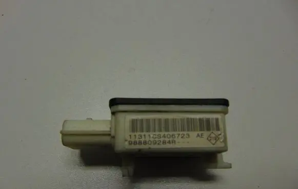 Renault Scenic III - Grand scenic III Airbag deployment crash/impact sensor 988809284R 11311CS406723