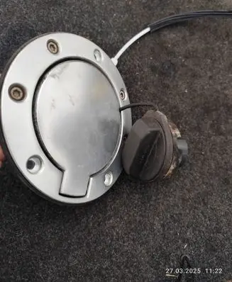 Audi TT Mk1 Fuel tank cap 8N0809