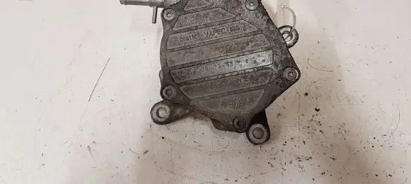 Toyota Avensis T270 Vacuum pump 09091118