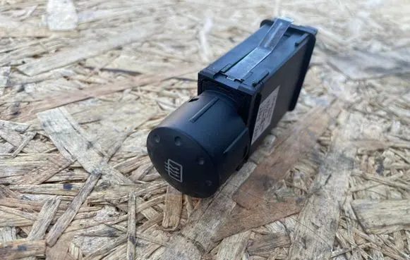 Audi TT Mk1 Windscreen/window heater switch 8N0941503A